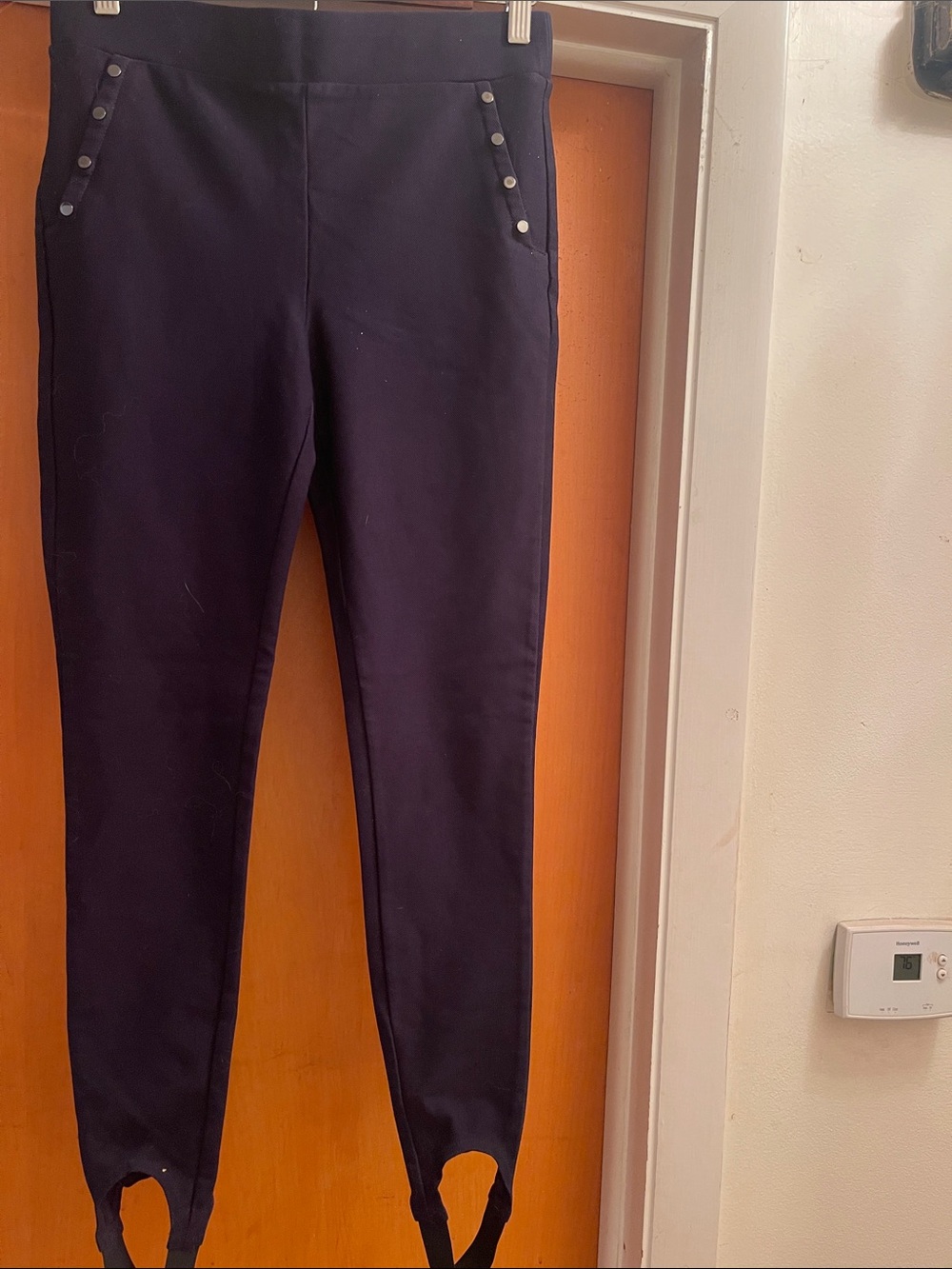LOFT Black Stirrup Ponte Pants